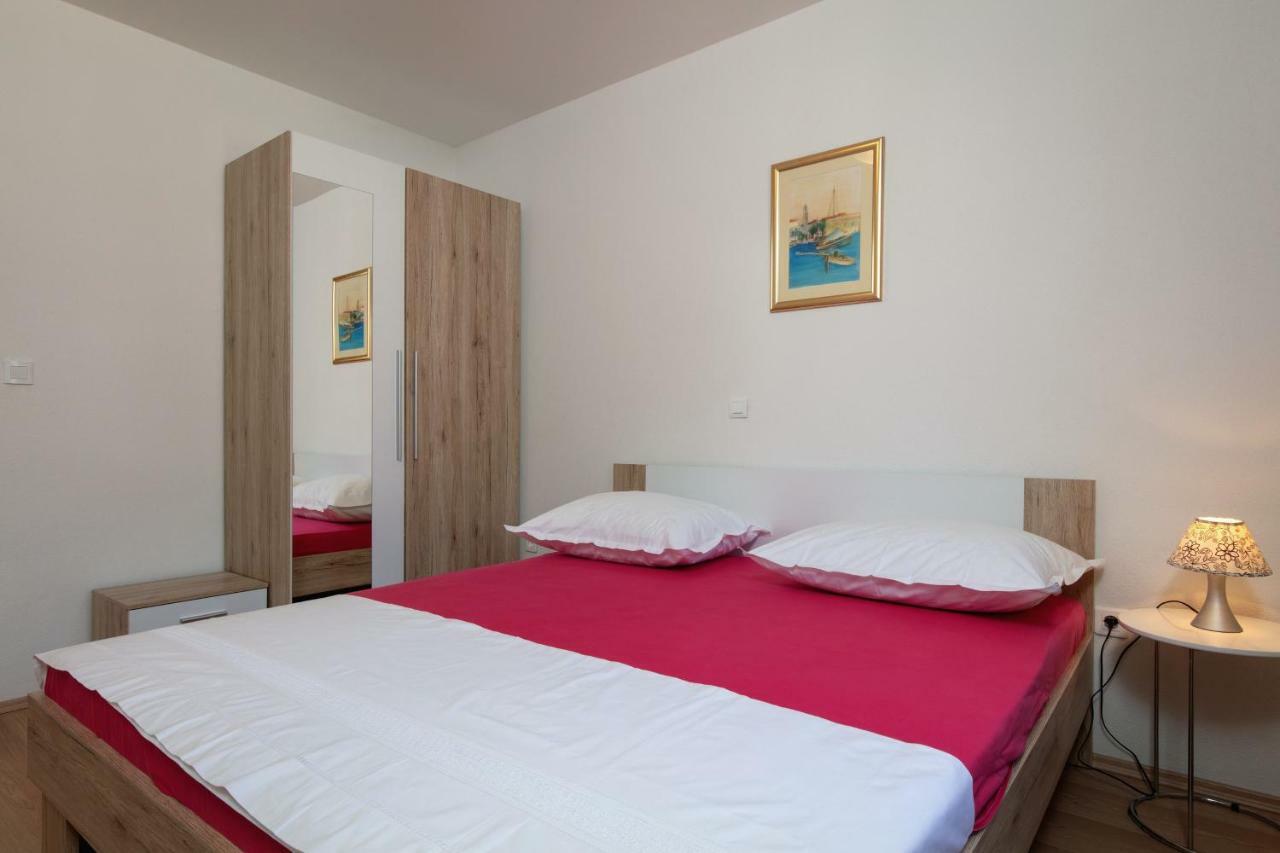 Luxury Apartment Nora Подстрана Екстериор снимка